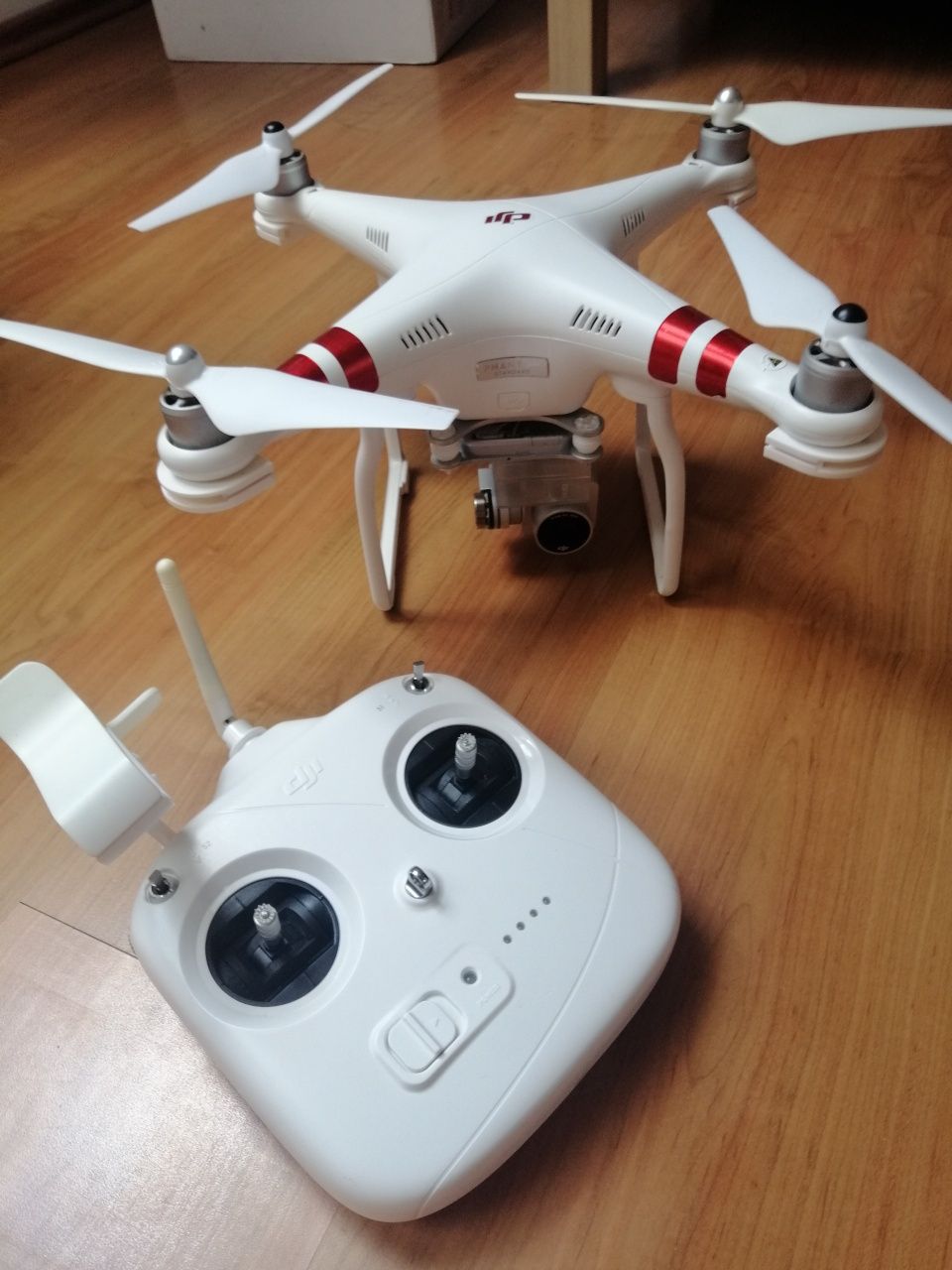 Sprzedam dron DJI Phantom 3 standard