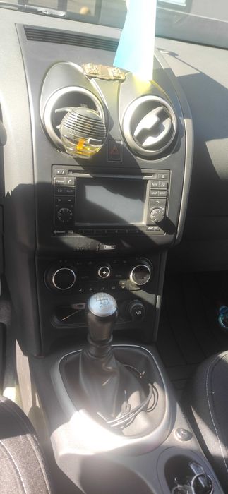 Автомобіль NISSAN Qashqai+2