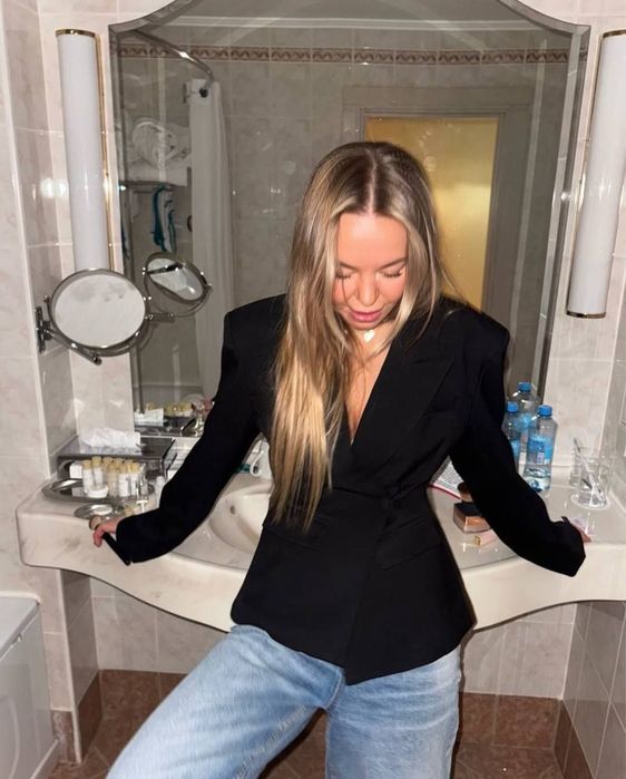 Піджак жакет по фігурі приталений облягаючий як зара zara тренд