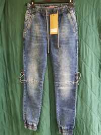 Jeansy joggery dżinsy r. 30 r. 146-152 niebieskie denim