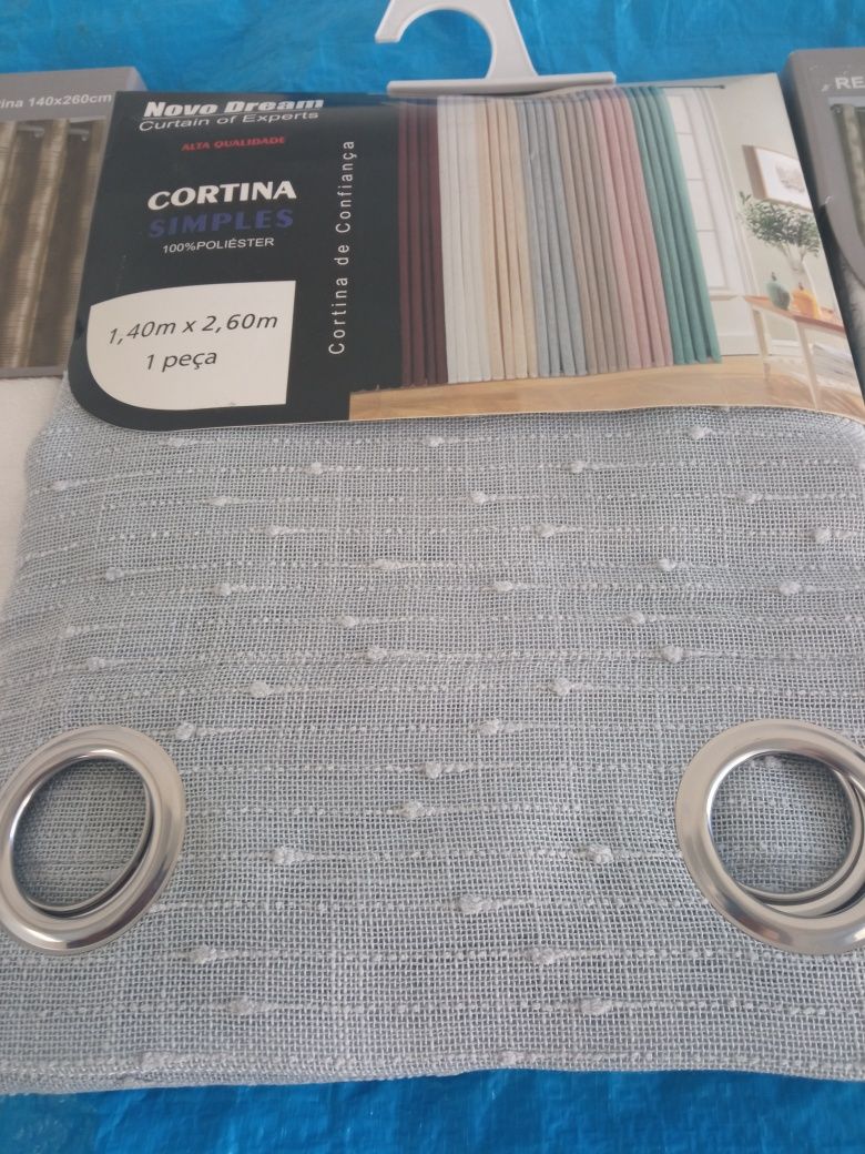 Conjunto de 3 cortinados - 2 branco+1 cinza clarinho