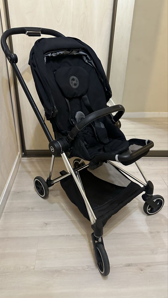 Коляска Cybex Mios Chrome Black 2в1