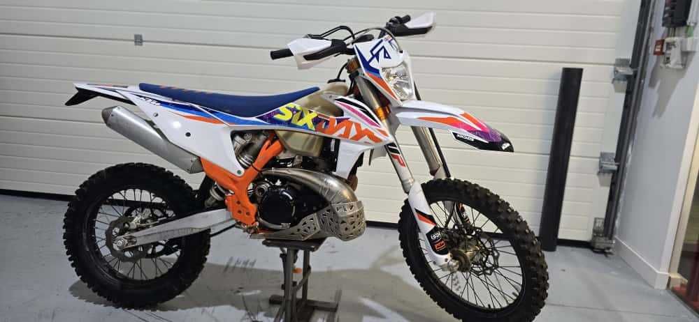 Vendo KTM EXC 250 TPI SIXDAYS Modelo 2022