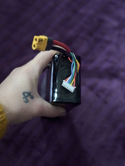 Акумулятор для дронів