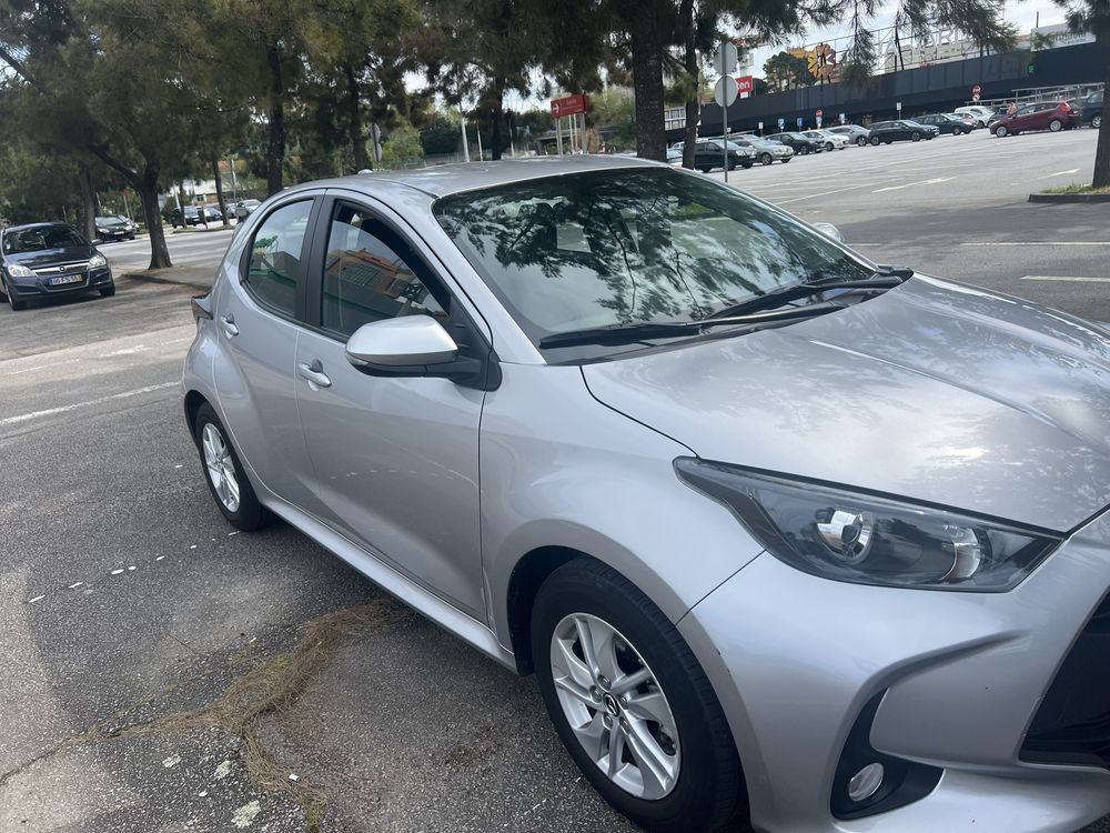 Mazda 2 hibrido 1500cc 116cv