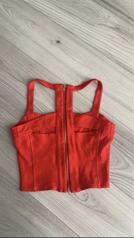 Czerwony top S/M BikBok