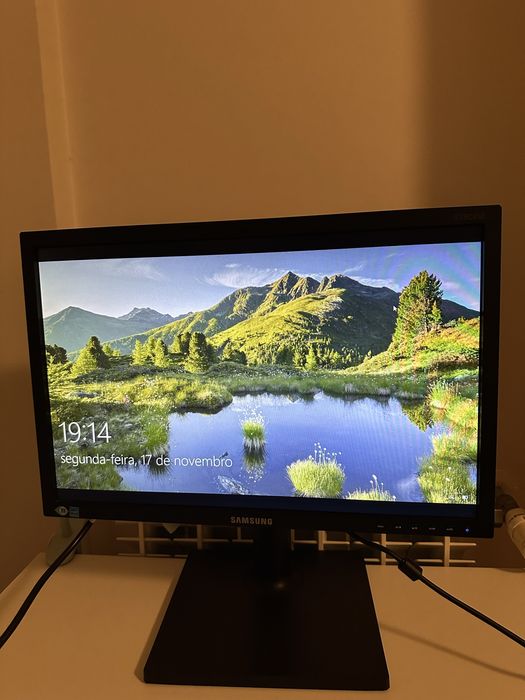 Monitor Samsung 19” em perfeito estado