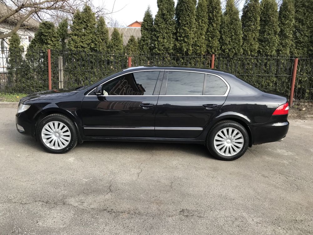 Skoda Superb 2011р.в максимальна комплектація