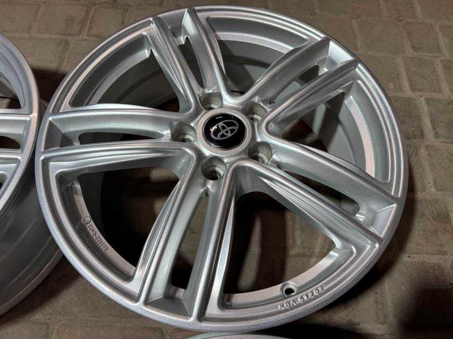 Диски R18 5x114.3 Toyota Lexus Suzuki