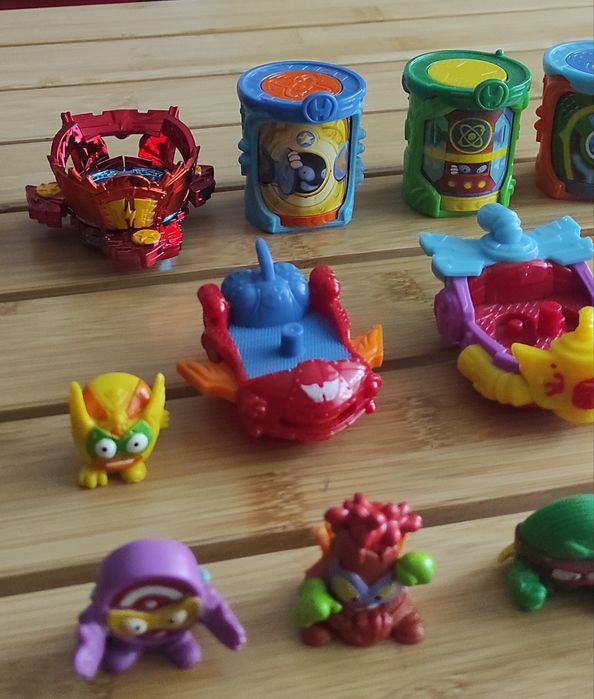 Zestaw super zings figurki 8 szt w tym rzadki Kid kazoom i kapsuły poj
