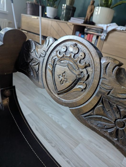 Fotel Dantego Rzymski nożycowy