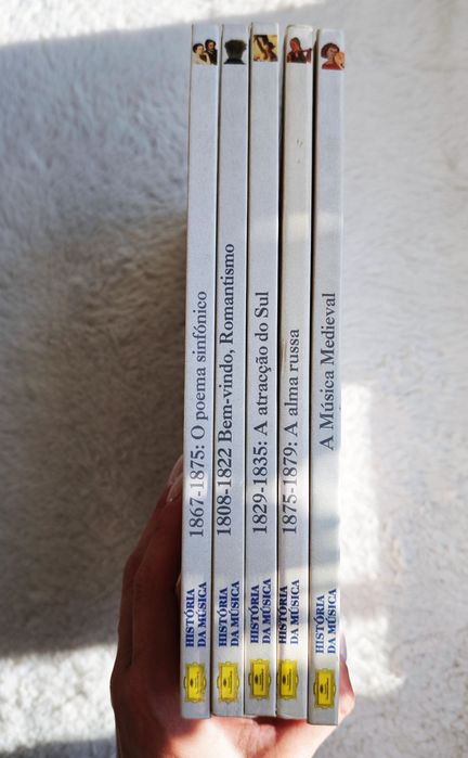 História da Música (5 Volumes + 2 CDs) – Deutsche Grammophon