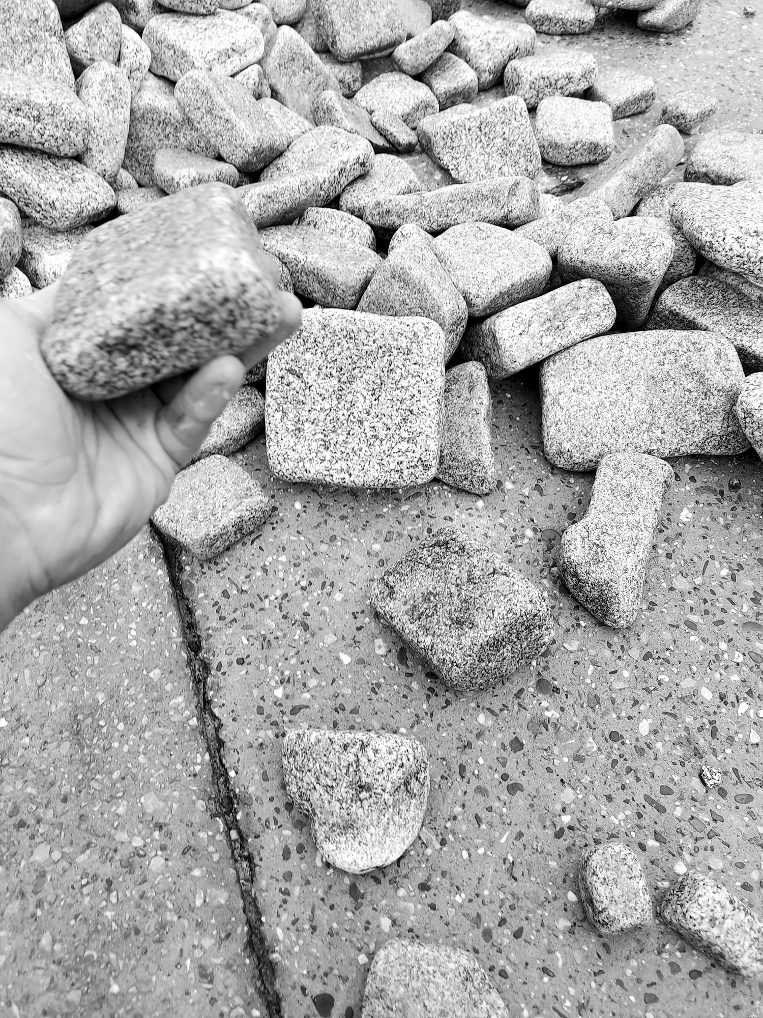 Łupek Granitowy Antik selekcjonowany, kamień do Gabionu