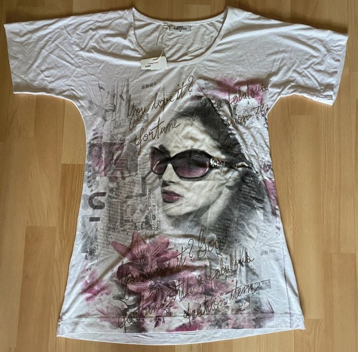 T-shirt damski, rozmiar S