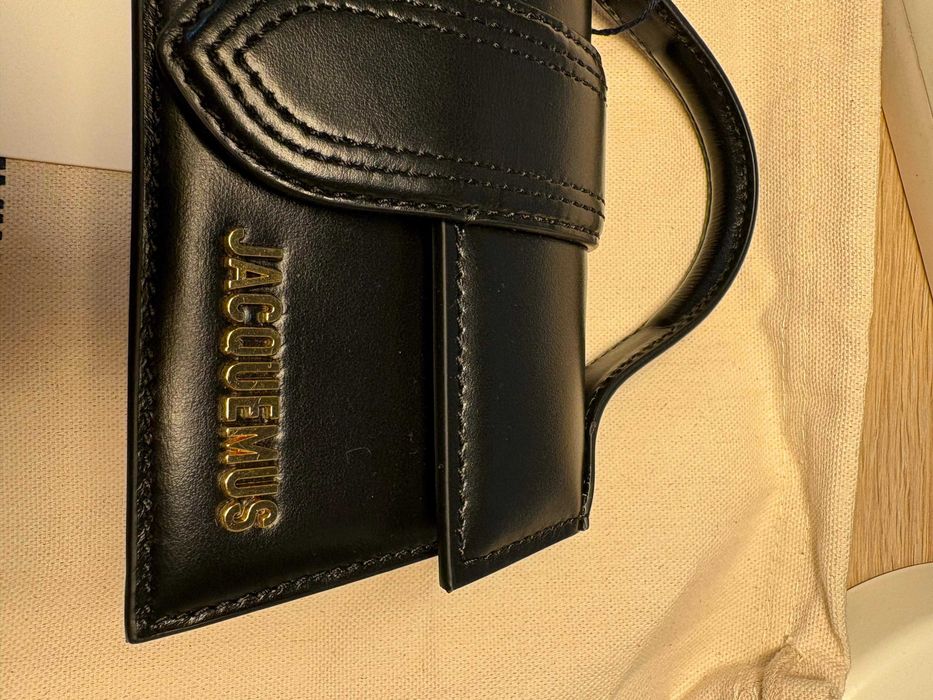 Mala Jacquemus Le Bambino Nova com etiqueta
