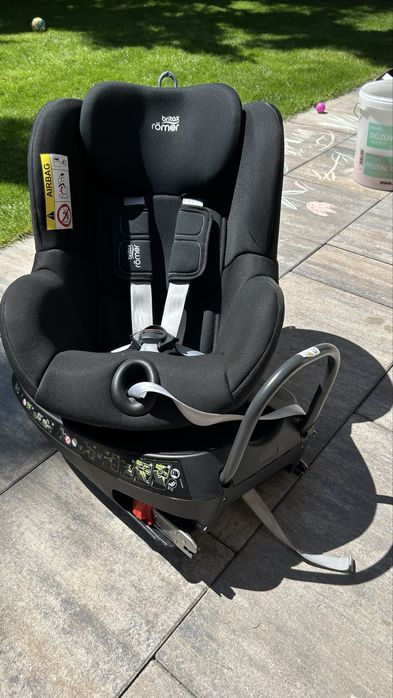 Fotelik obrotowy 360 dualfix britax romer 9-18kg