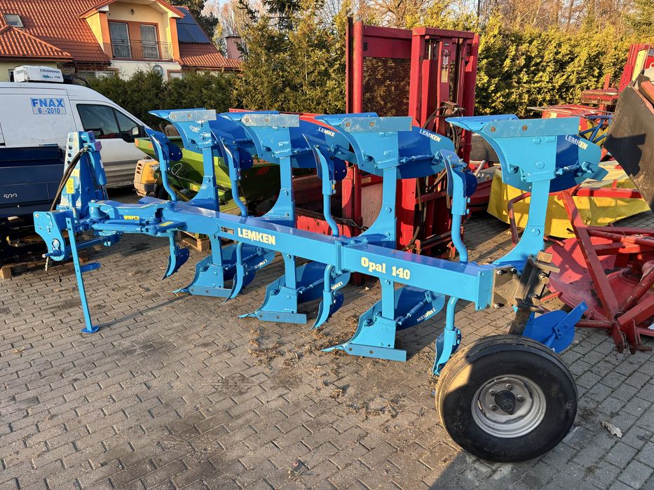 Pług 3+1 Lemken Opal 140 przedplużki kółko 4 skibowy obrotowy Lekki