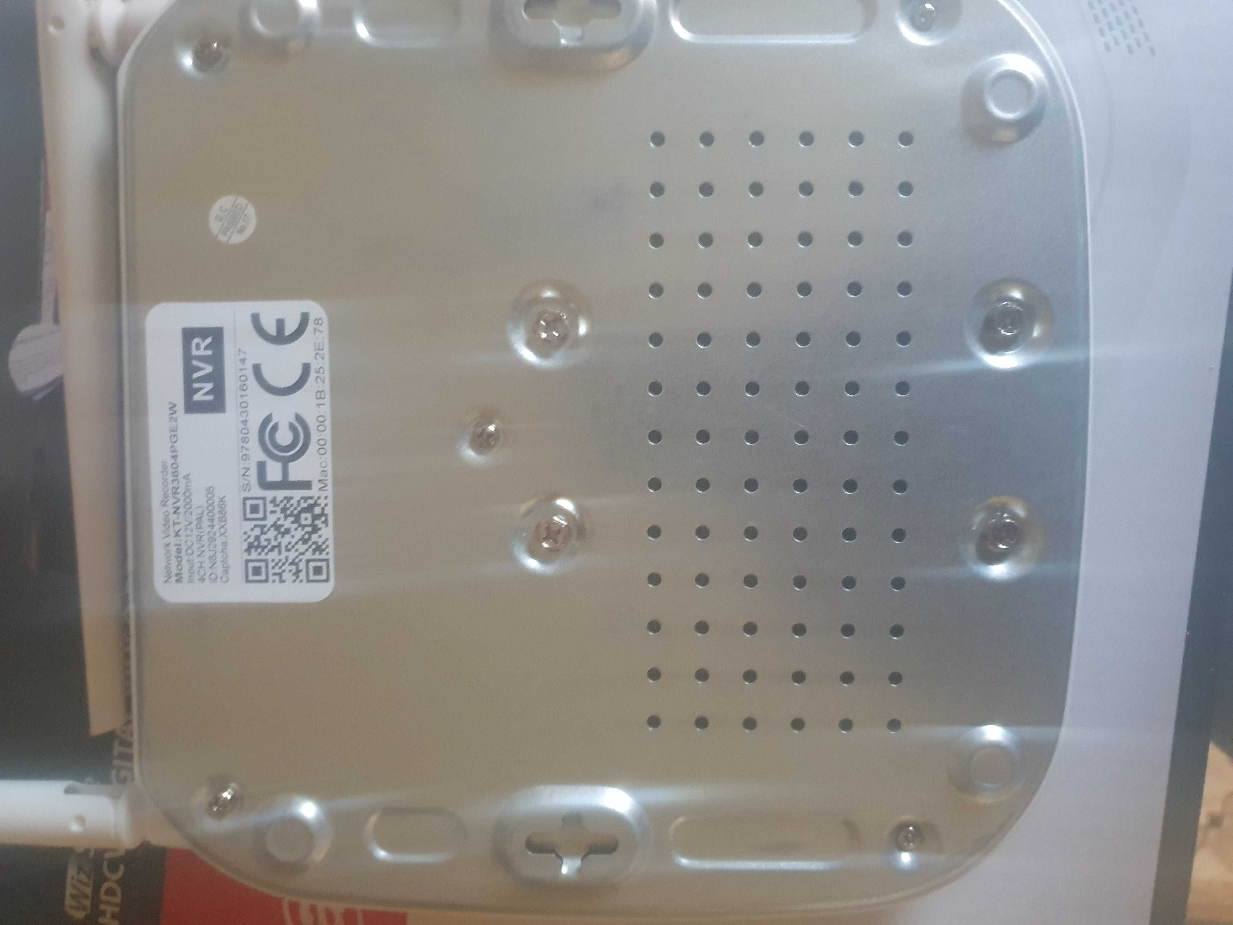 Видеорегистратор Longse NVR-3604PGE2W с жёстким диском на 1тб