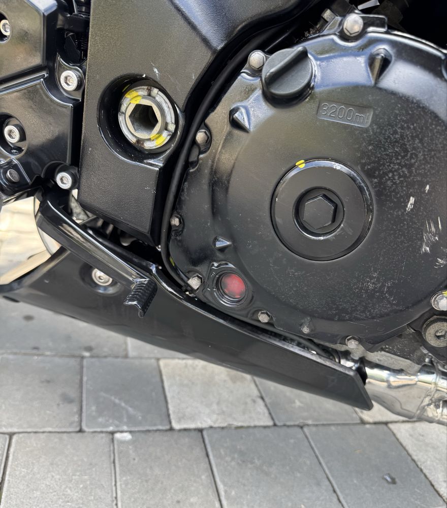 Suzuki GSR400 підготовлений доставка