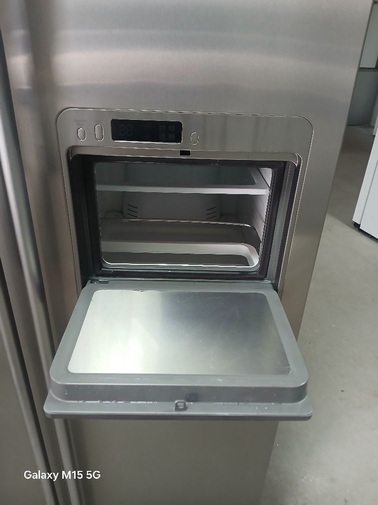 Холодильник сайд бай сайд з Європи  Samsung DA99-01457D.