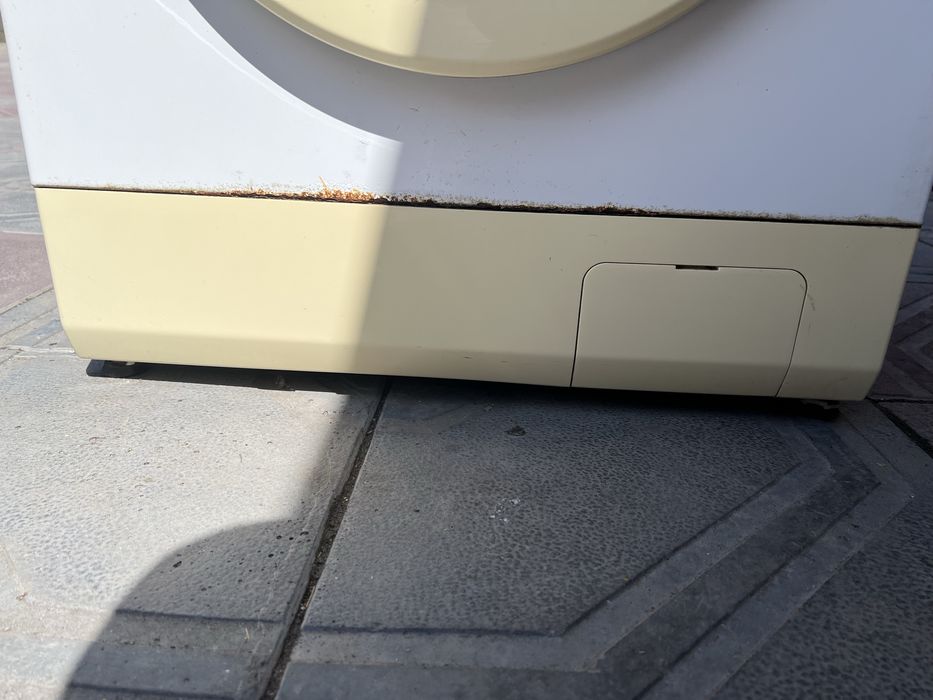 ПРОДАМ пральну машину LG wd-80150nup