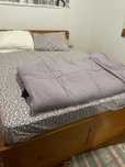 Cama casal com colchao e gavetas