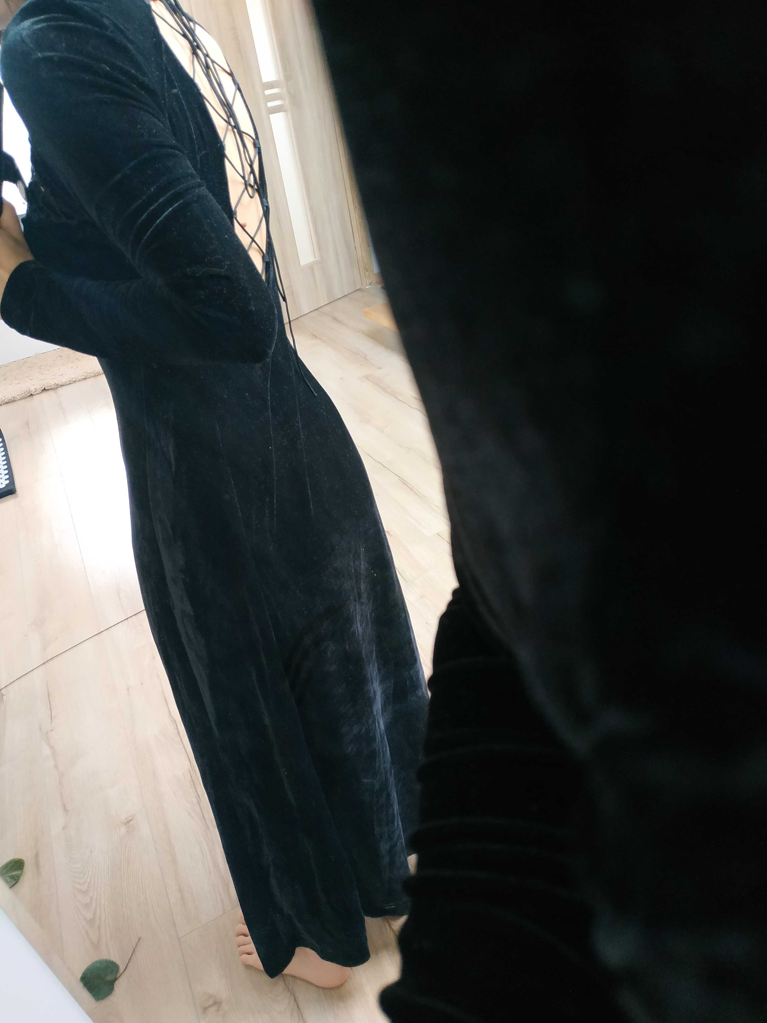 Restyle elegancka sukienka S