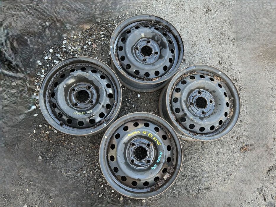 Felgi stalowe 15&#039; Nissan 4x114,3 6Jx15 ET45 OE