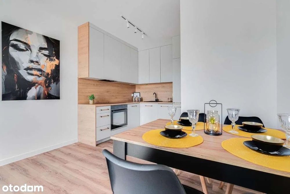 Sprzedam nowe mieszkanie 3 pokoje/ łazienka z WC + WC/balkon/centrum