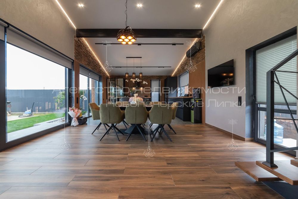 Продам новый дом 300 м2 Козин Конча Заспа