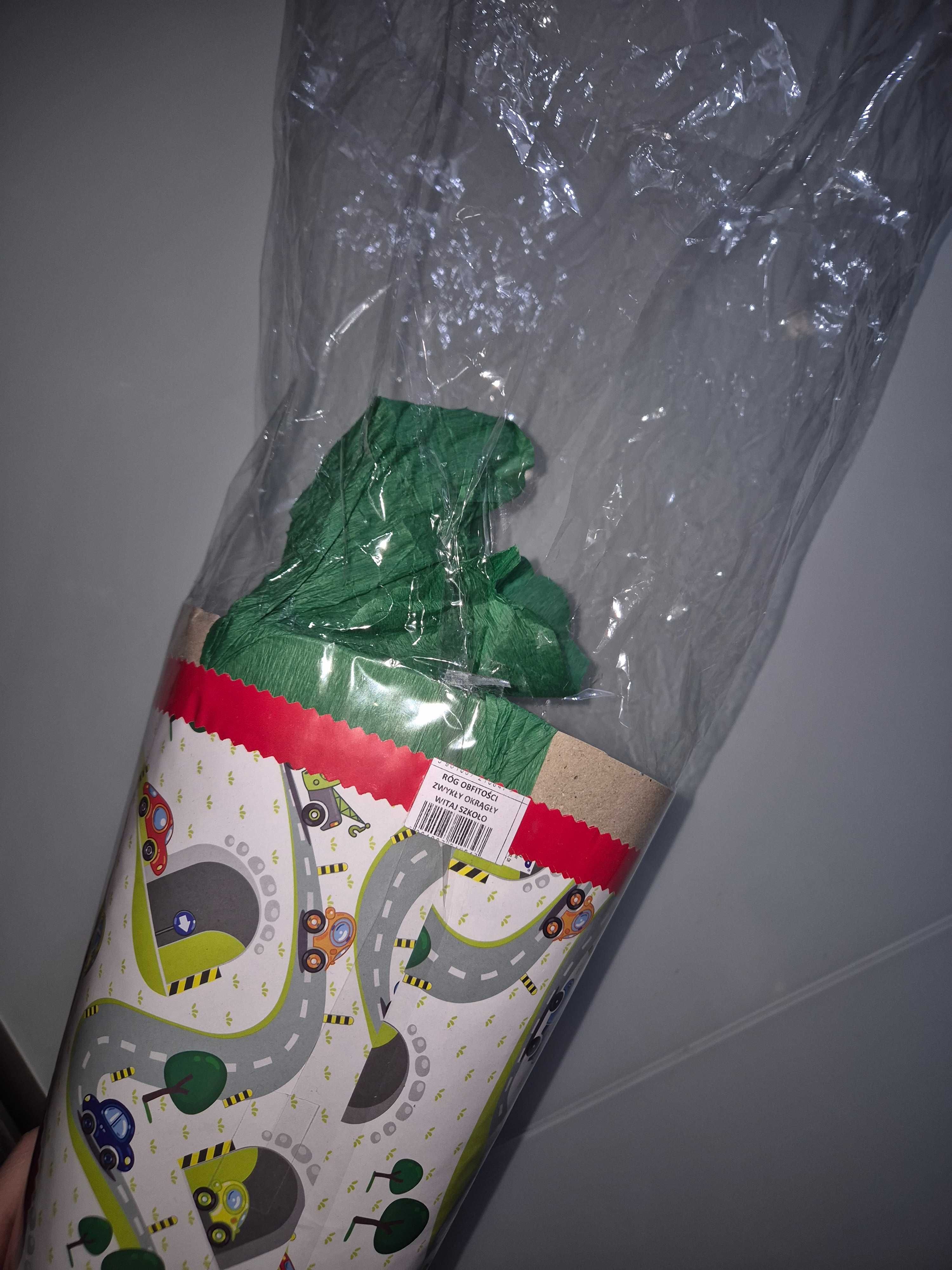 Róg, tyta tuba róg obfitości na rozpoczęcie roku szkolnego, koniczynka