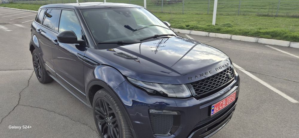 Ренж Ровер           .