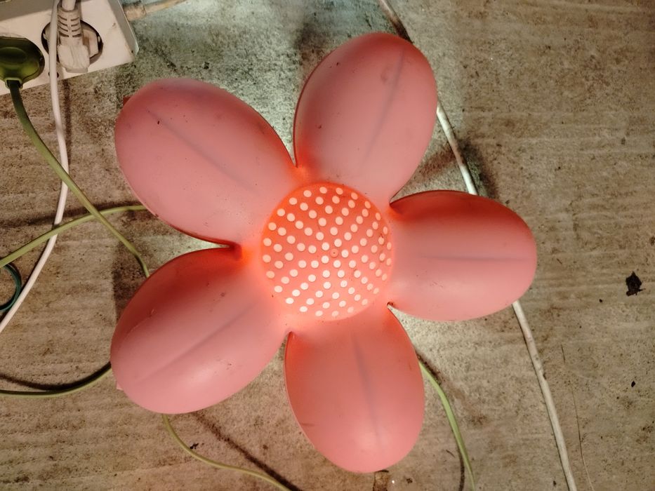 Lampki ścienne Ikea motyl kwiatek kwiat LED dziecięce kinkiety