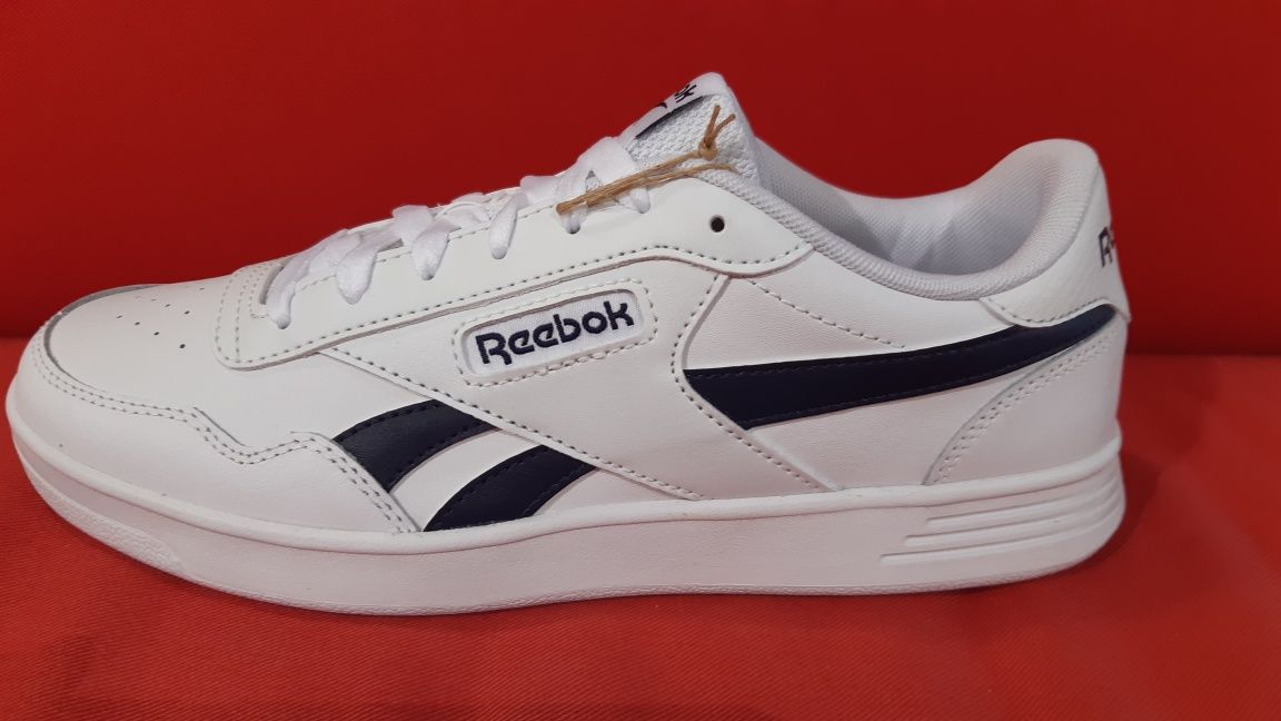 Sapatilhas Reebok vários tamanhos