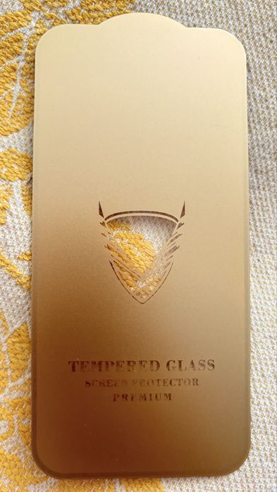 Чохли та скло  на Iphone 12 Pro