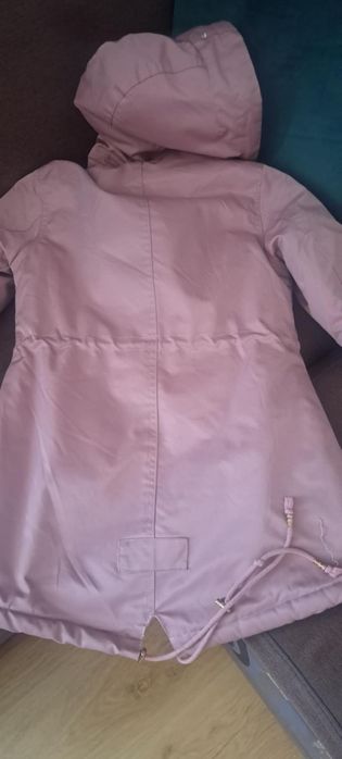 Kurtka zimowa 134/140