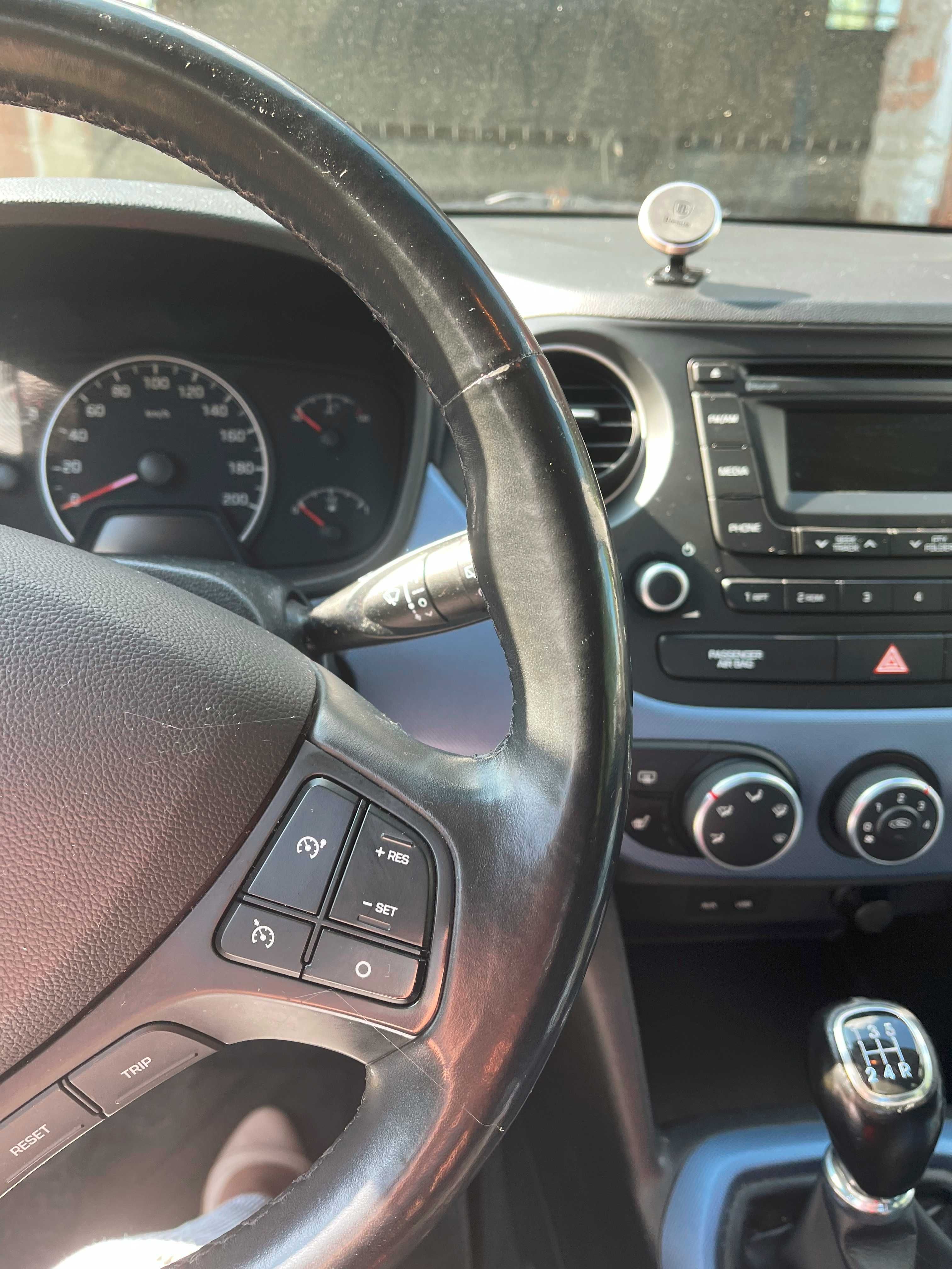 Hyundai i10 1.0 benzyna, zadbany, bogate wyposażenie, klima