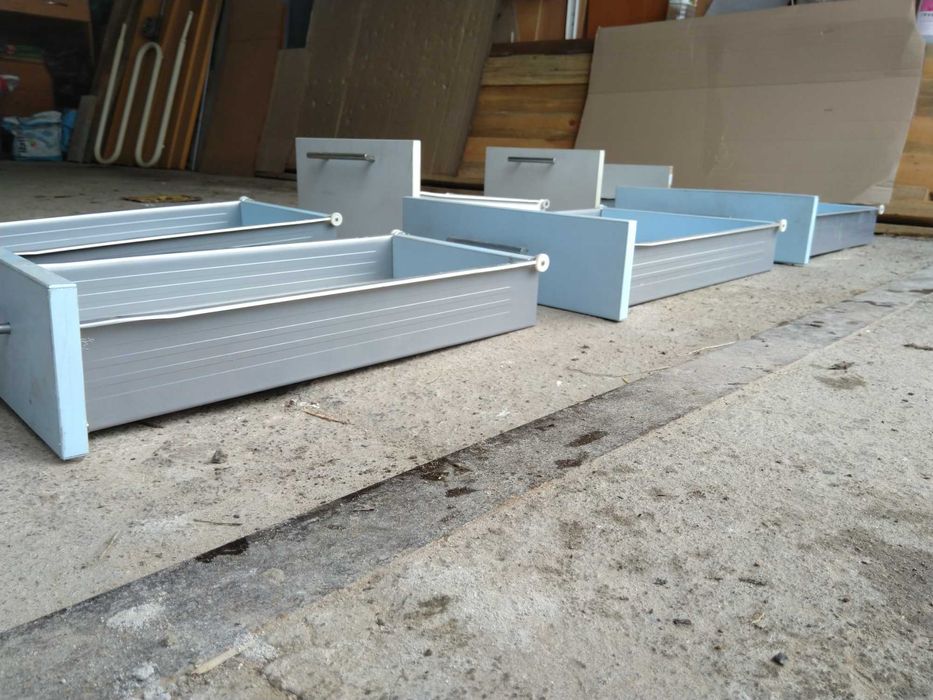 Продам мебельные ящики 6 шт. разных размеров