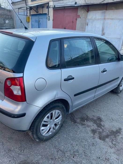 Продам Фольцваген поло 1.4 бензин