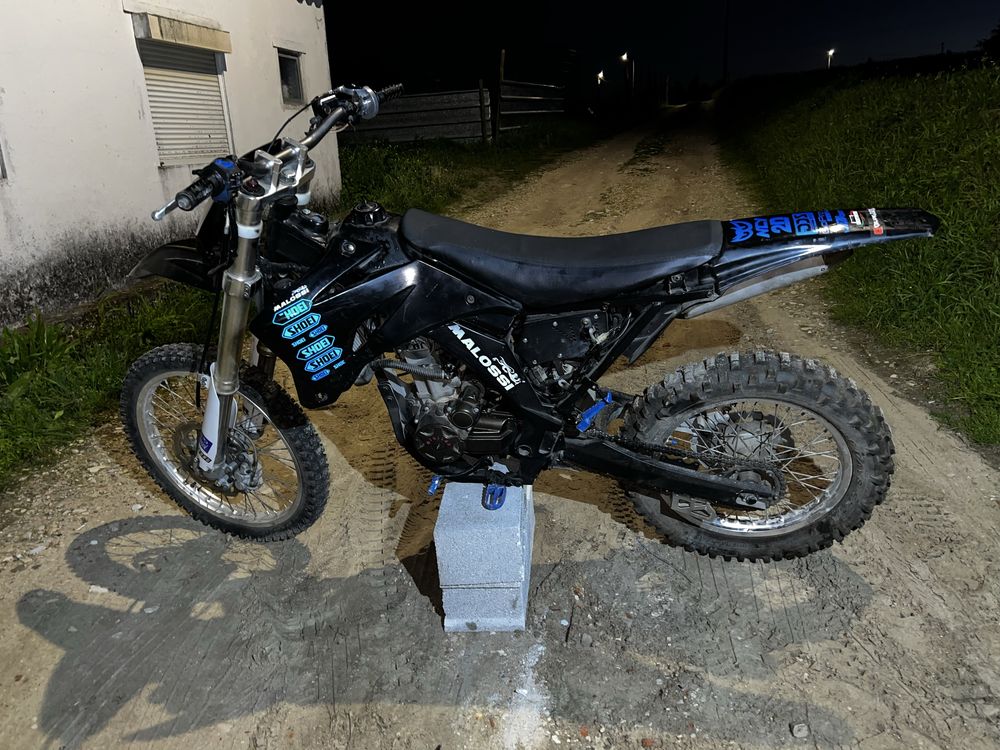 Vendo Mota cross MIKILON 250cc