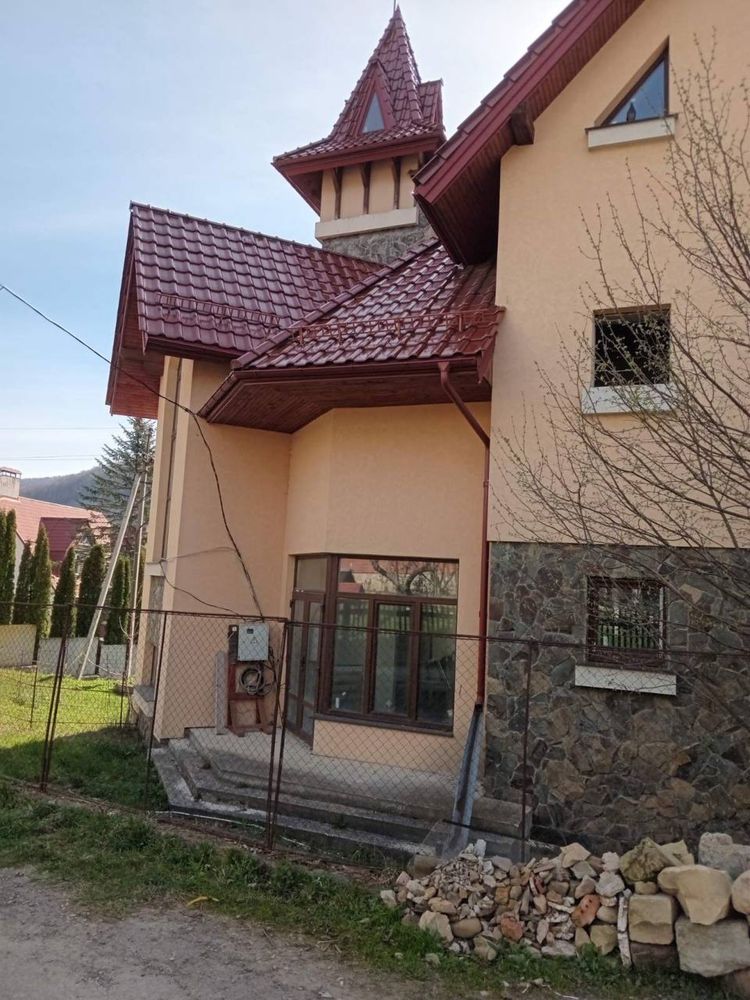 Продам шикарный будинок / котедж  на Західній Україні