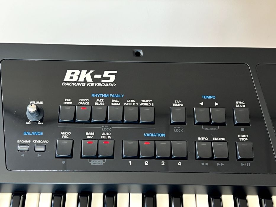 Keyboard Roland BK5
