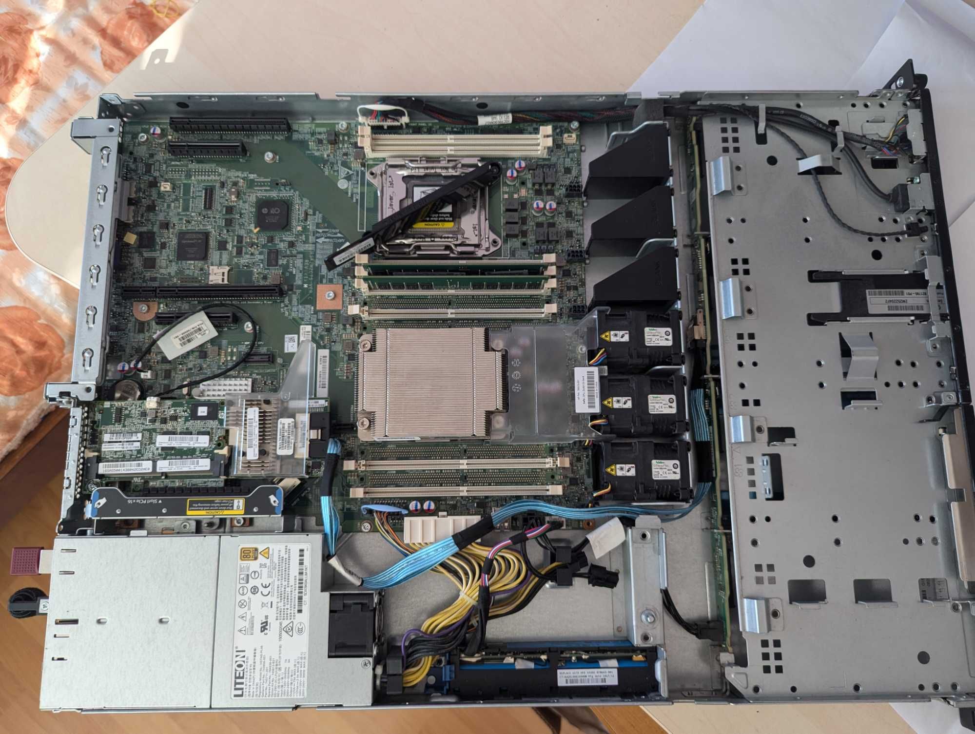 Сервер HP ProLiant DL60 Gen 9 Xeon E5-2620 v4, 32GB ECC DDR4-2400