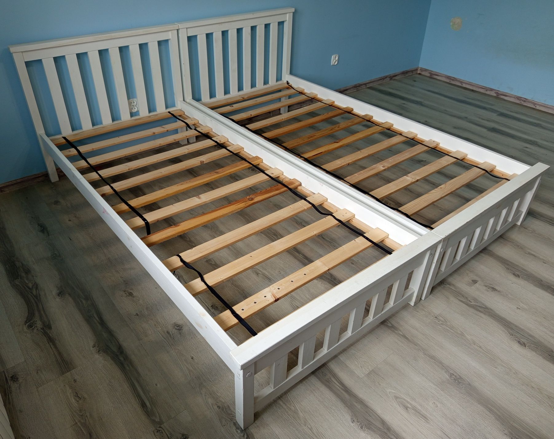 2x łóżko białe 90x200