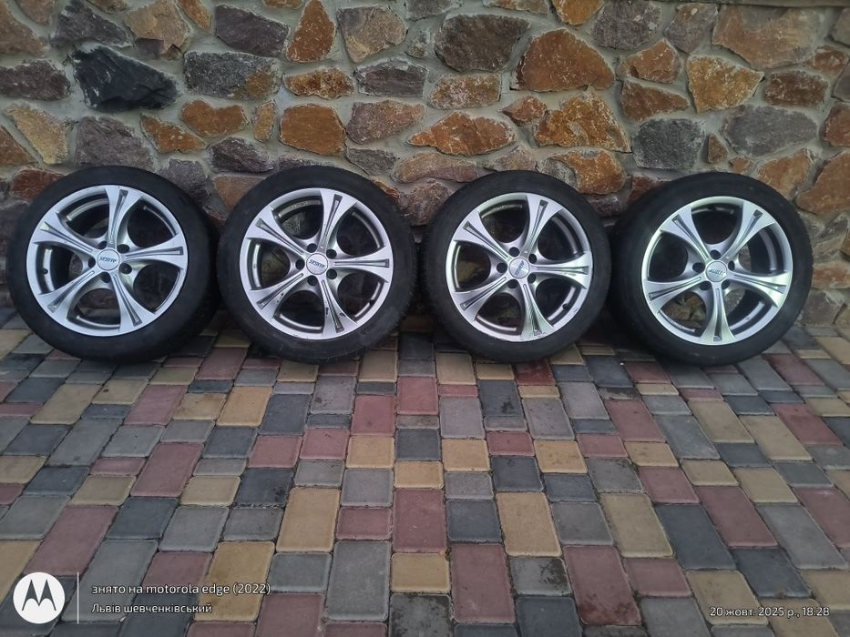 Колеса ДІСКИ (Тітани) 16 golf 4 skoda octavia5 100 16 ET 38 7J