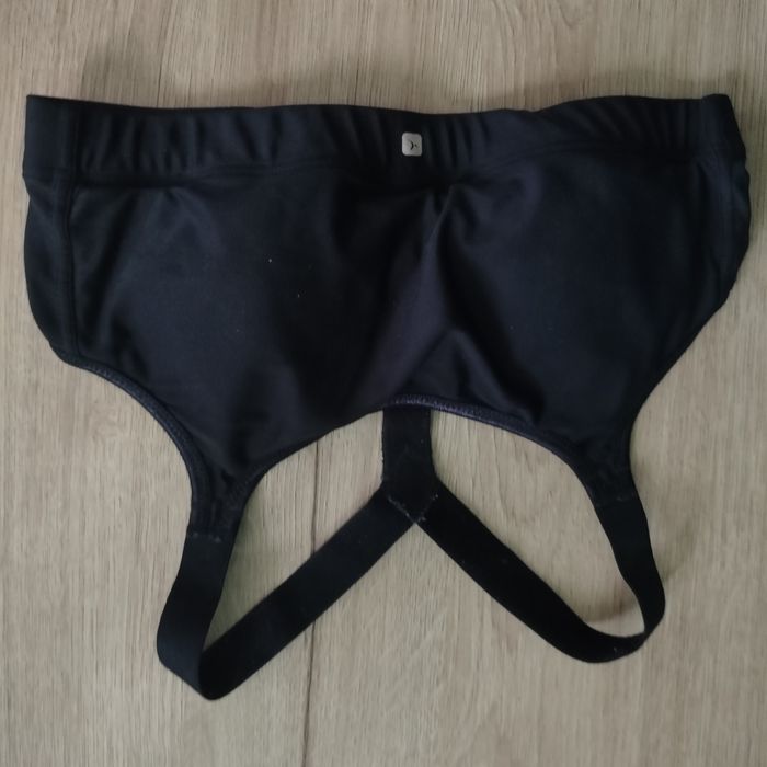 Biustonosz dziewczęcy czarny sportowy góra bikini Domyos 128