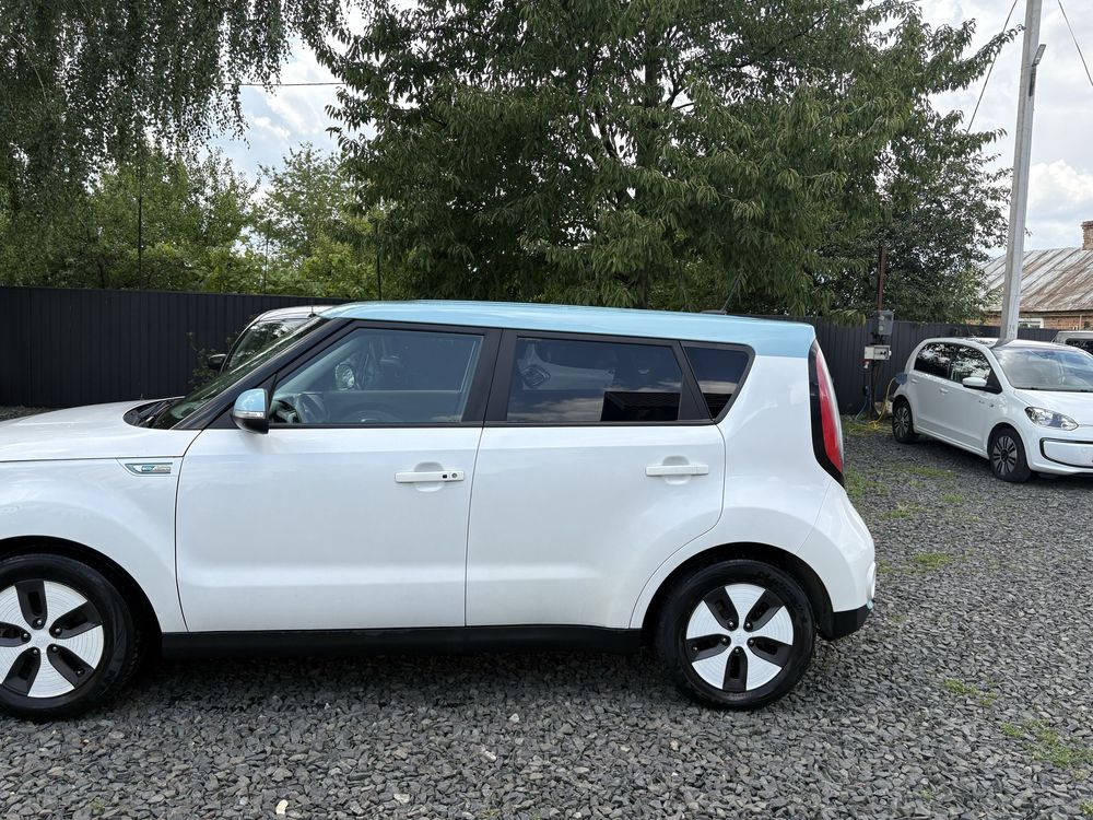 Kia Soul EV 2016