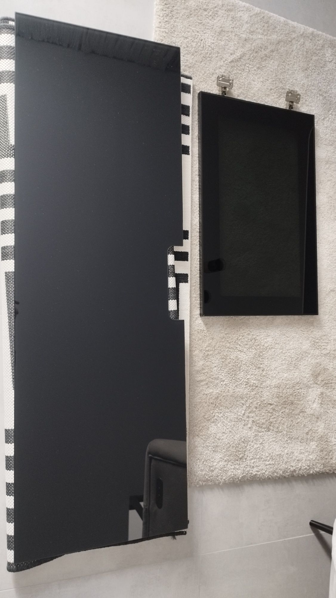 Ikea besta front Glassvik szklany panel czarny zawiasy