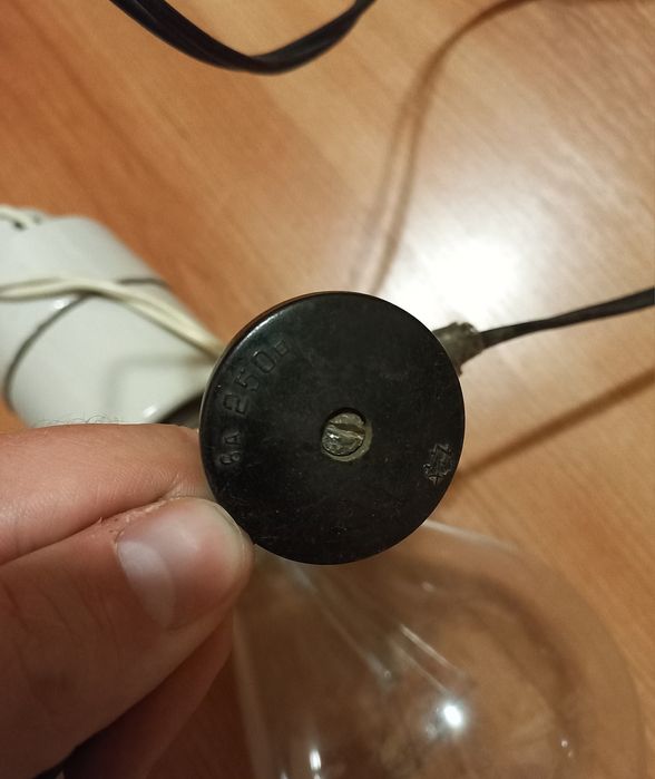 Лампа бошьшая накаливания розжарювання ссср с патроном прожекторная св