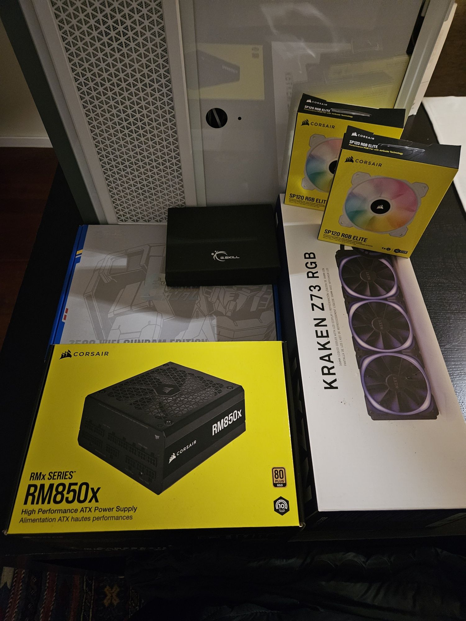 PC Gaming - i7 10700k | RTX 3080 Ti | 32GB RAM + Samsung Oddysey G5